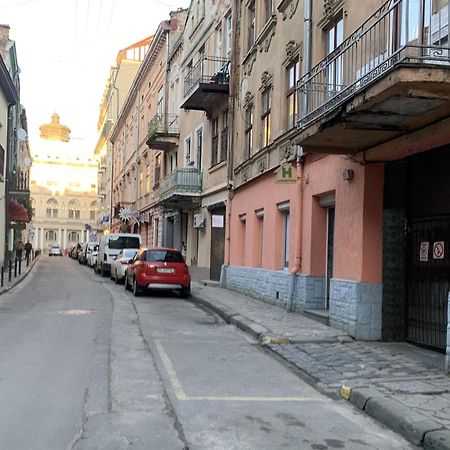 Antihostel Forrest Lviv Exterior photo